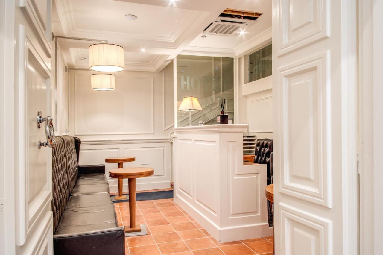 Hotel Mirti Рим Екстериор снимка