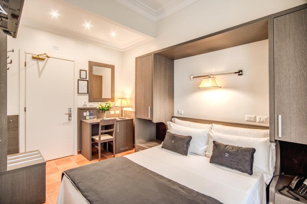 Hotel Mirti Рим Екстериор снимка